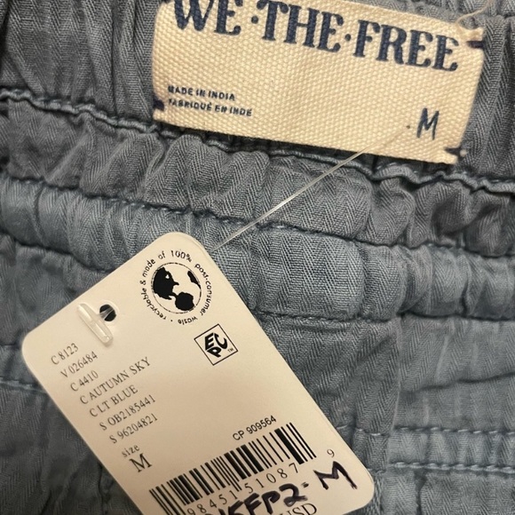 We The Free Park Ave Pants Autumn Sky Light Blue Size M NWT - Picture 2 of 2